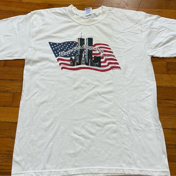 George Bush country 9/11 rolling memorial vintage tee shirts large men USA LOT 2 - Picture 2 of 7